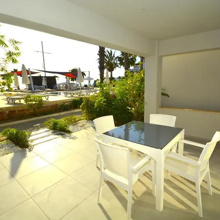 Sea And You Beachfront * טורגוטריס